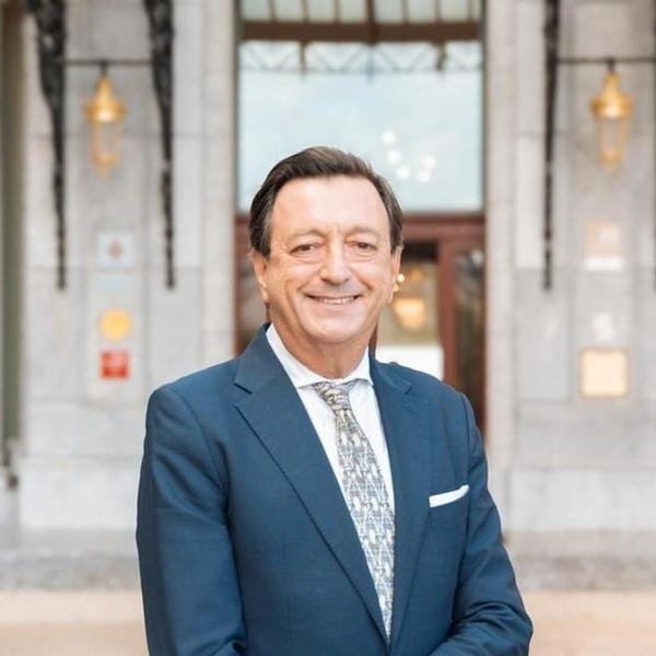 Xavier Destribats confirmed as GM of Hôtel du Palais, Biarritz