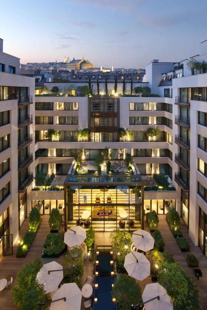 Mandarin Oriental, Paris begins a full transformation while staying open